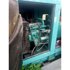 БУ дизельный генератор Cummins C55D5 в кожухе