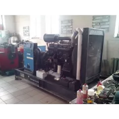 БУ дизельный генератор SDMO V275K