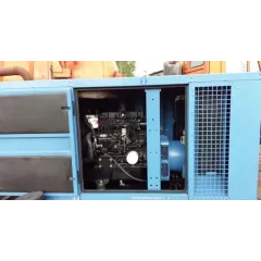 БУ дизельный генератор SDMO T33 в кожухе