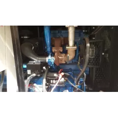 БУ дизельный генератор FG Wilson p55e1 в кожухе