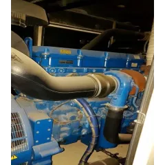 БУ дизельный генератор FG Wilson p400p5 в кожухе